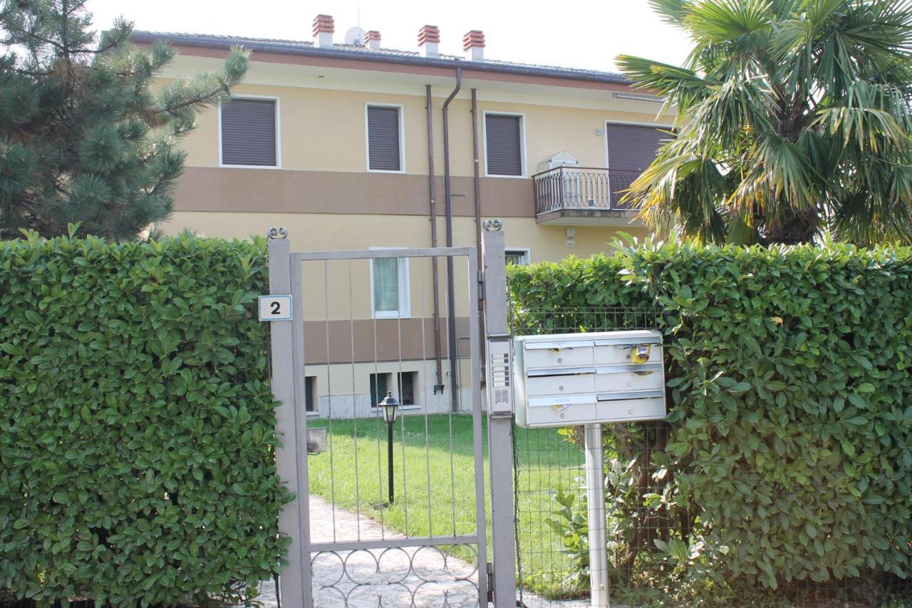 Apartment In Lazise/Gardasee 21949 Екстер'єр фото